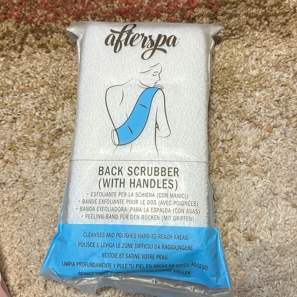 BUNDLE of 2 items Sleek'e Microfiber Hair Wrap & Afterspa Back Scrubber NWT - Picture 4 of 5